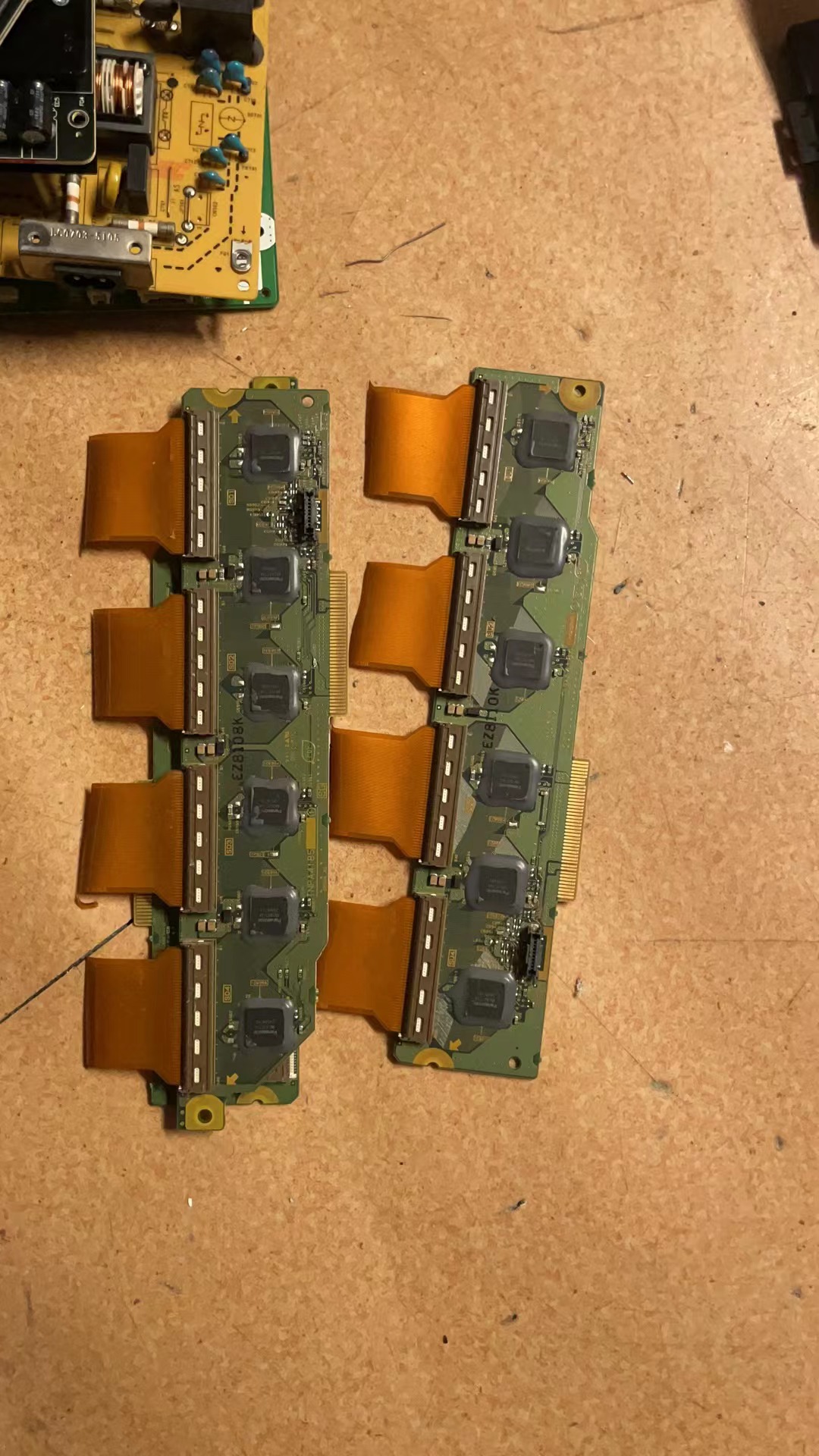 原装松下 TH-42PV70C 42PV700C缓冲板TNPA4184 TNPA4185 一对价