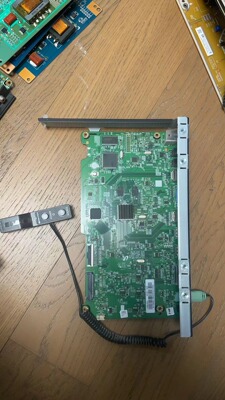 三星UD55E-B 主板 BN41-02403B 配屏 LTI550HN11