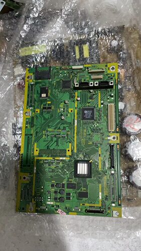 原装拆机松下TH-50PV70C 主板 TNPA4226 DG AE 配MC127H27F10屏