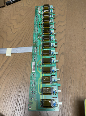 LCD-40G100A高压板RUNTKA648WJQZJSI-401401B