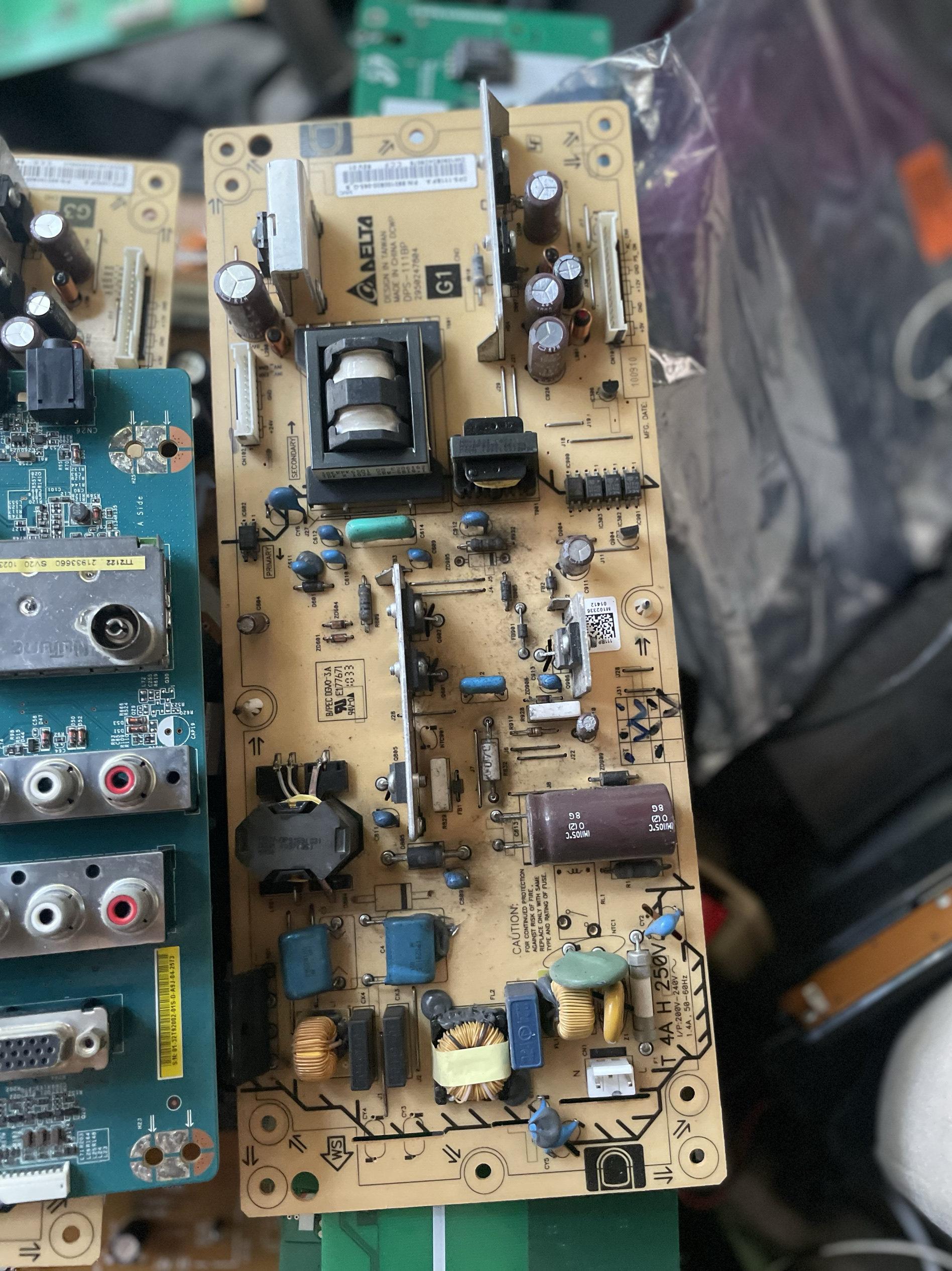 原装 KLV-26/32BX205电源高压升压板DPS-111BP 2950247802 3