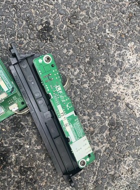 LCD-32BX6LCD-32BK737BX537AX537BX6按键板KD685