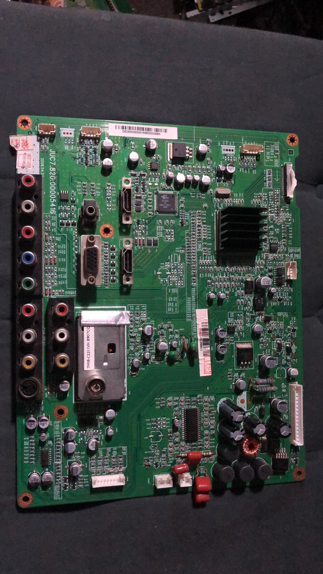 长虹PT32618 PT32700D 主板JUC7.820.00005416配屏32F1b