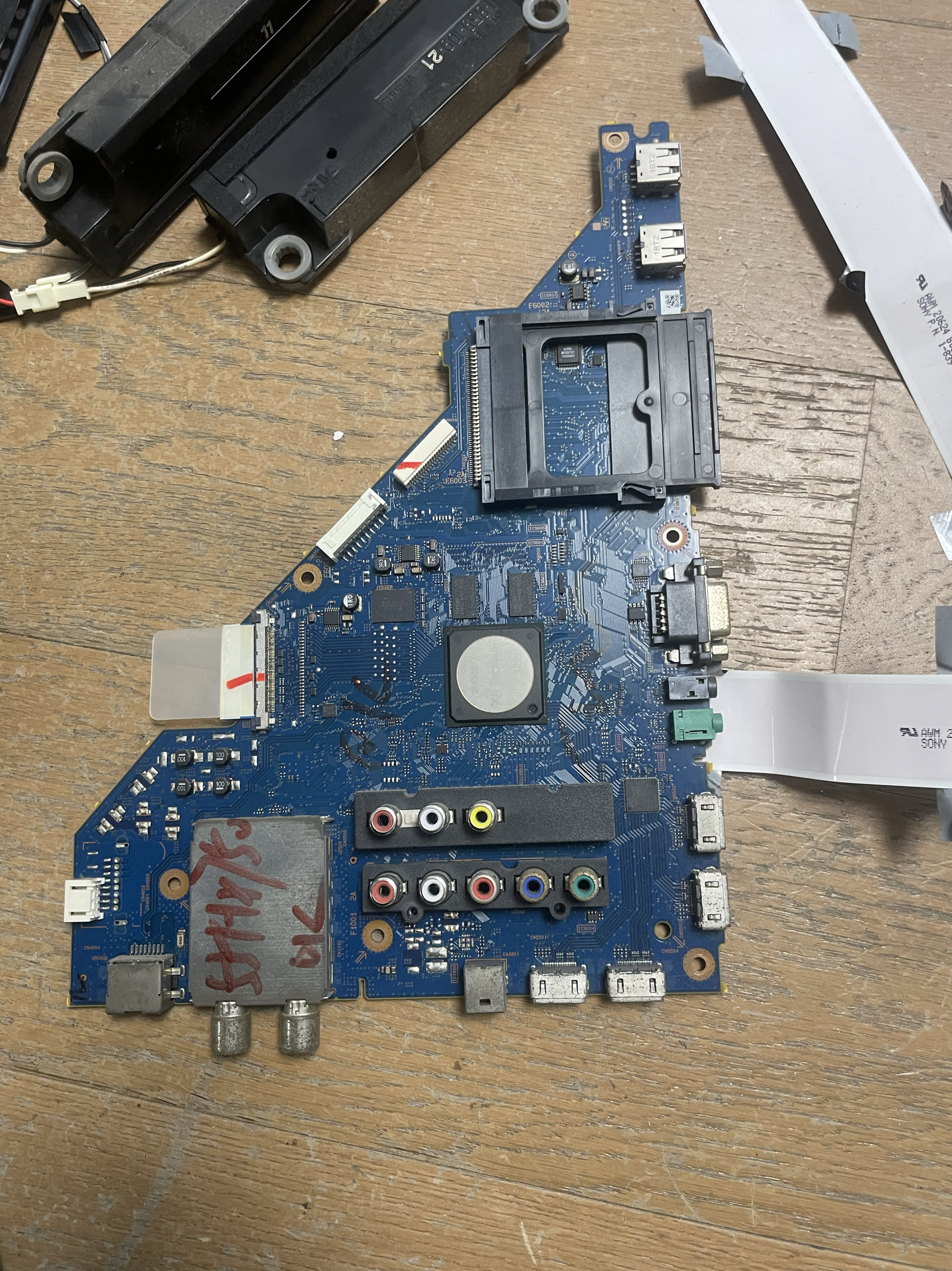 原装索尼 KDL-55HX750 主板1-885-388-13 屏LTY550HQ04