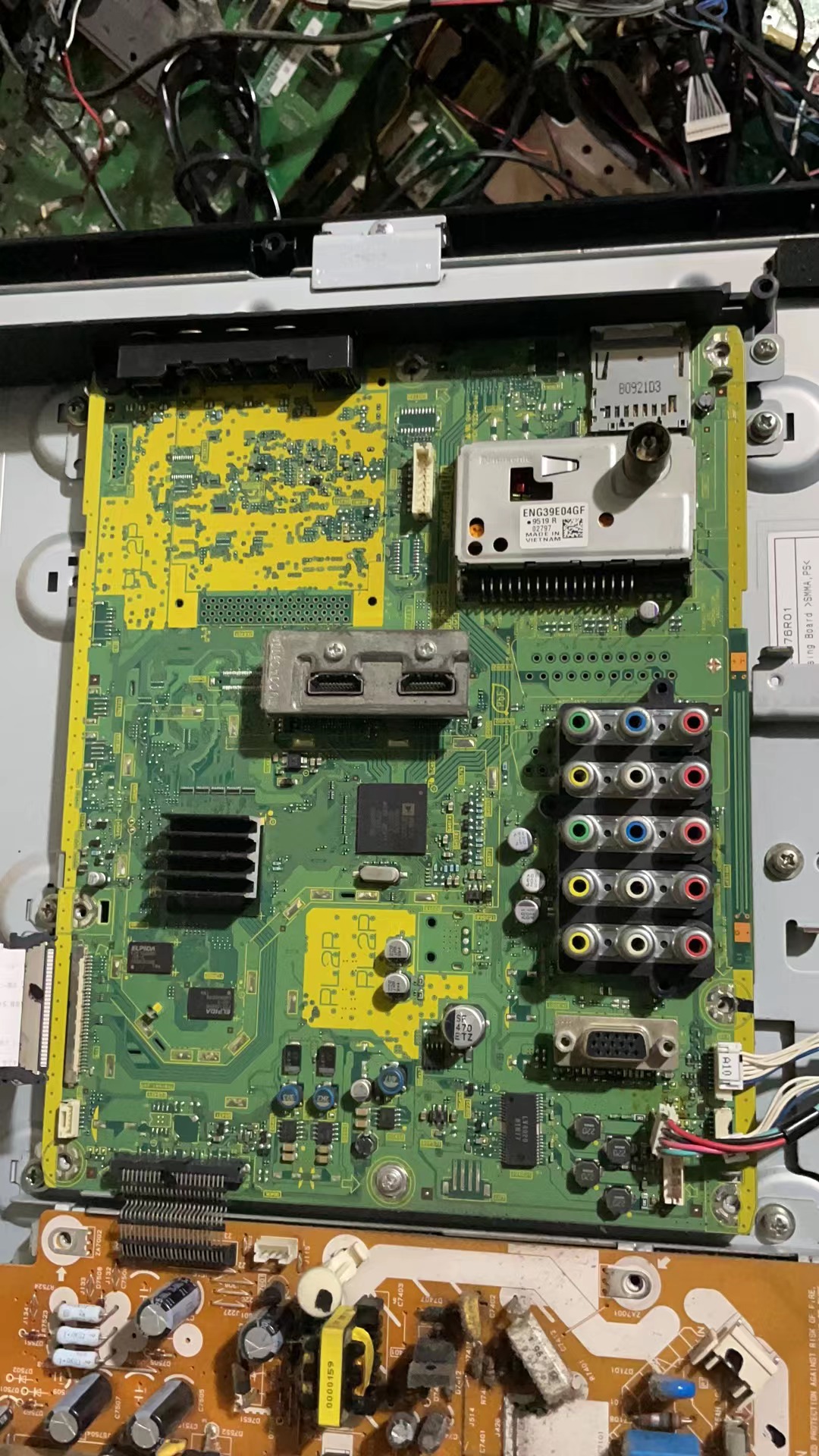 松下TH—L32X10C 原装主板TNP4G460 屏AX080A046G