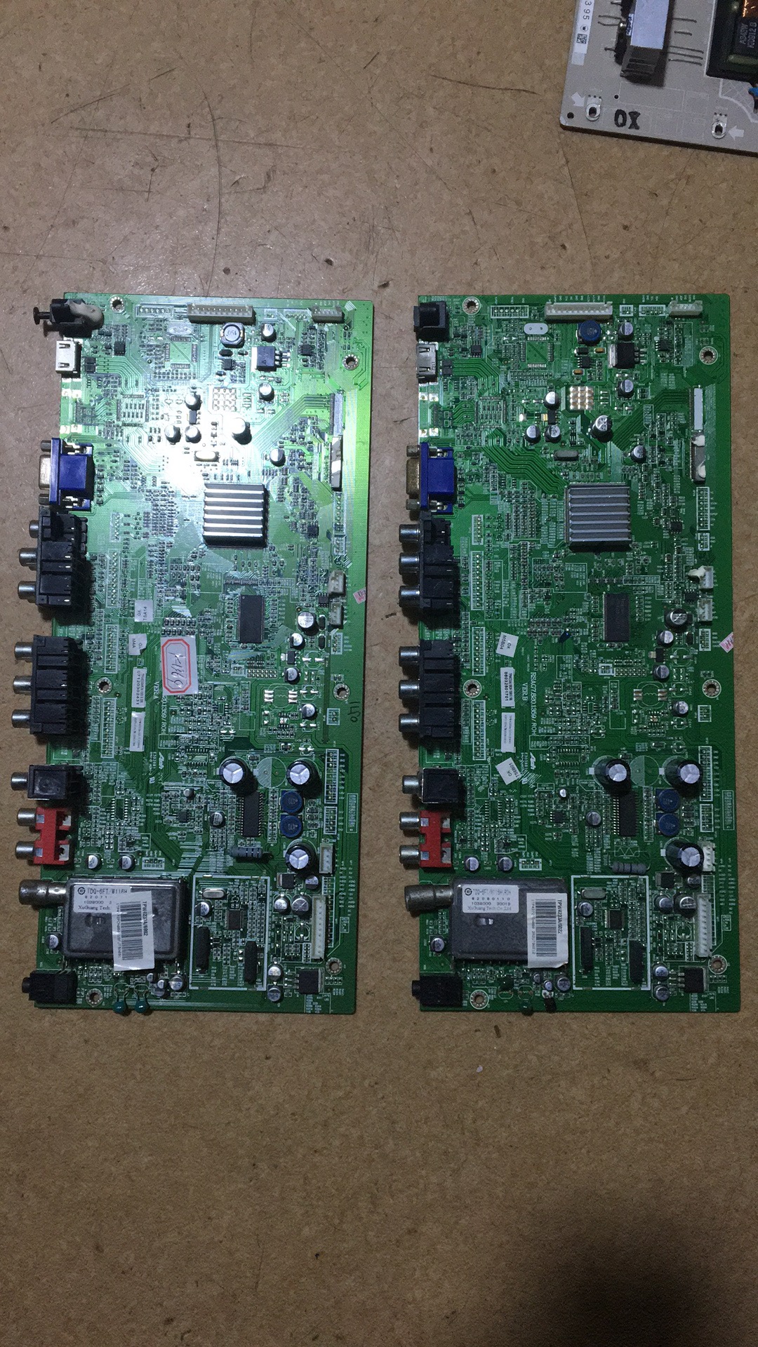 RSAG7.820.1359 屏S42AX-YD03 YB03海信TPW4233A (1)/115440 主板