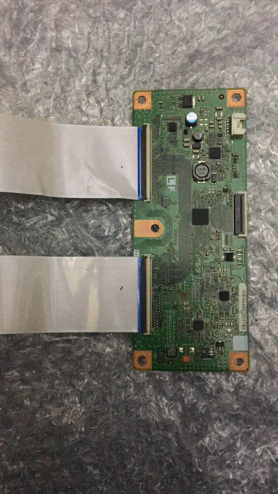 原装 夏普LCD-46NX265AH 46DS20A逻辑板KG098WE QWBXG098WJN1