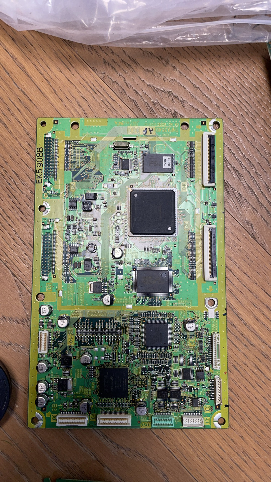 TH-4250PV70C42PV700C逻辑板TNPA4134AQBQAGBG