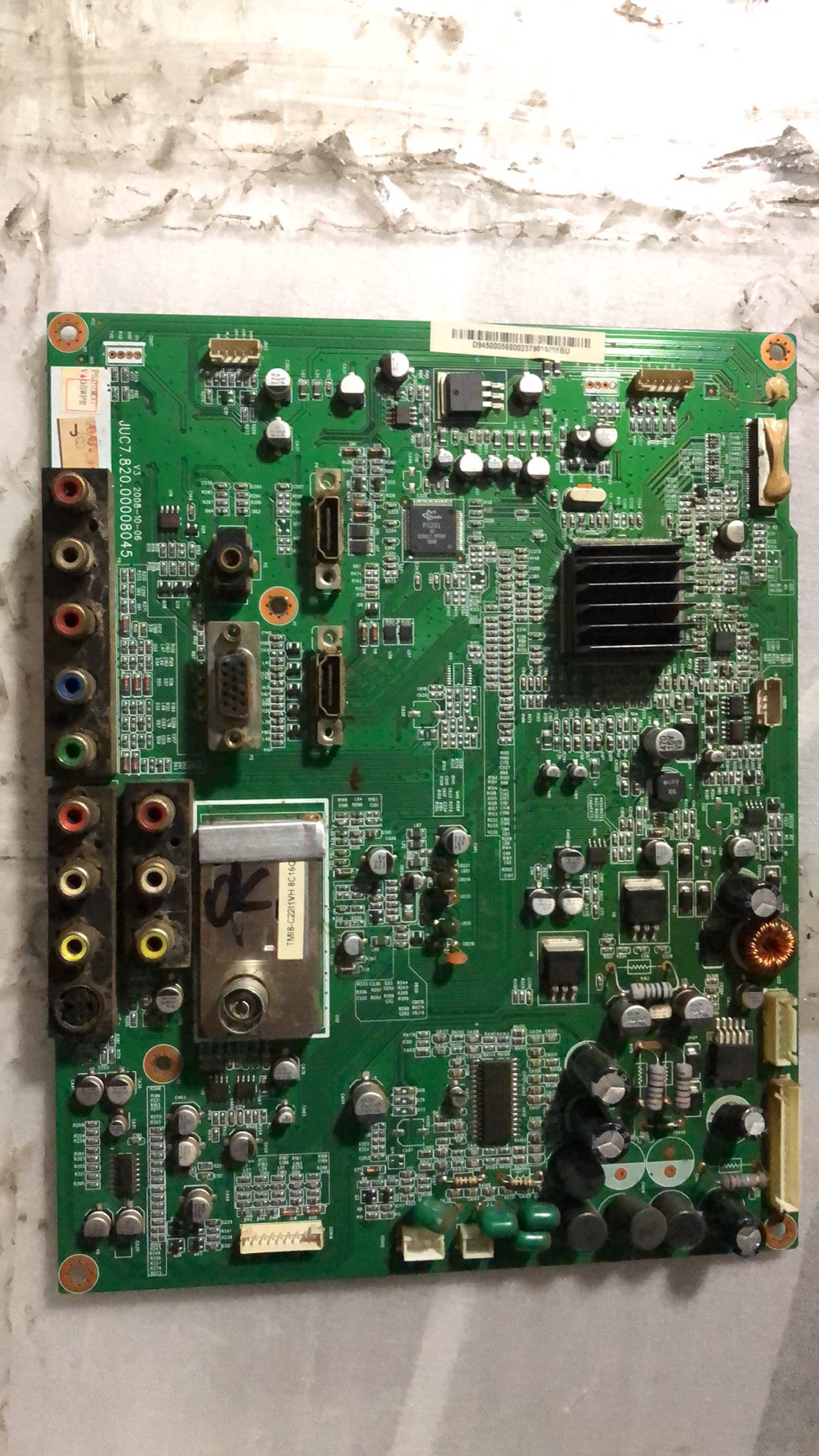 长虹PT32618 PT32700D 主板JUC7.820.00005416配屏32F1b