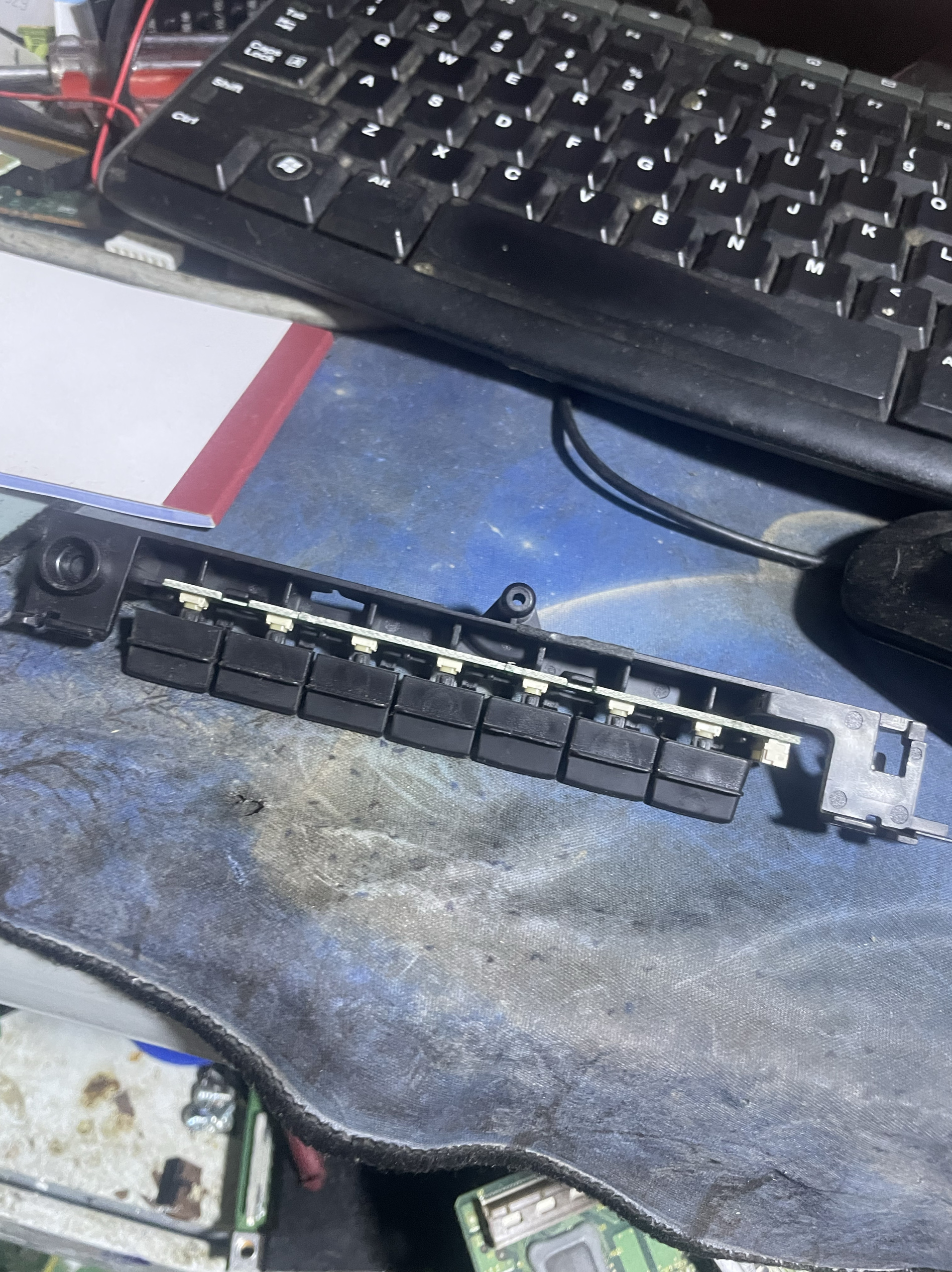 LCD-46/52/60/70LX750A/755A/255A/550A开关按键KF800带外壳