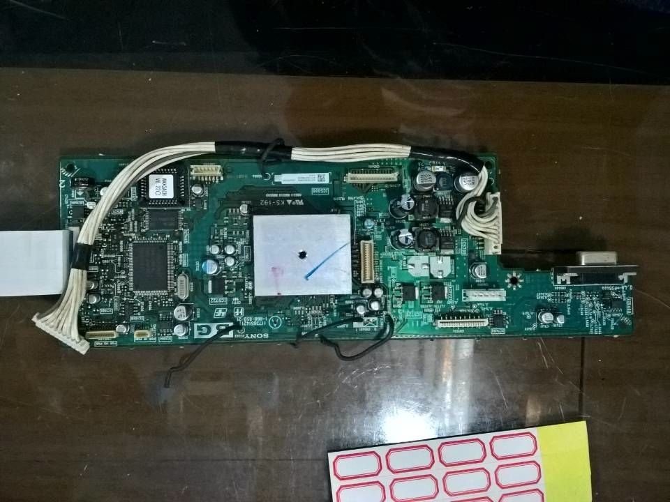 原装索尼KLV-S40A10主板 1-868-059-21屏LTY400W2_L06