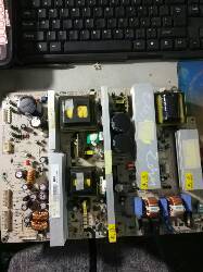 原装海信TPW4233A电源板PSPF 561A01B 561A01D LJ44-00133A