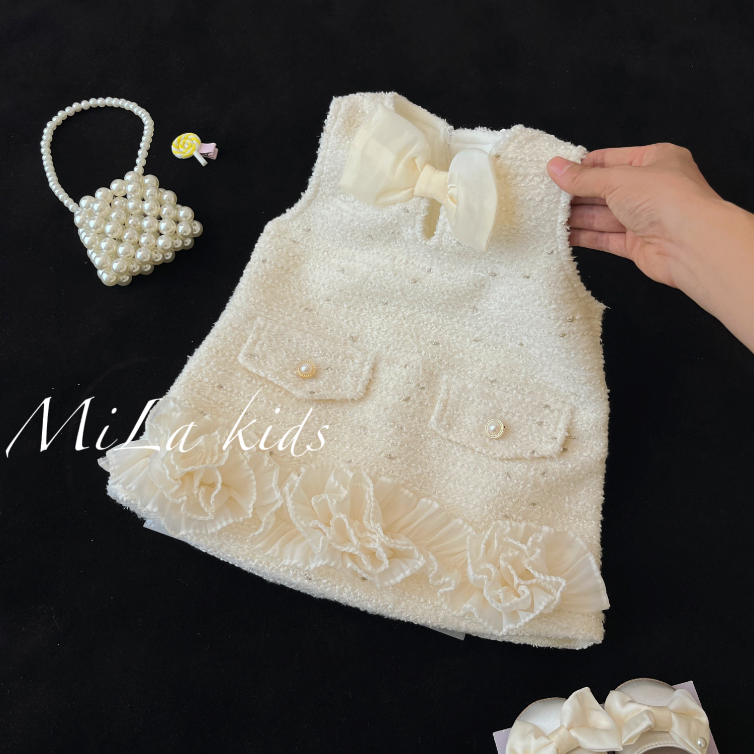 女宝宝小香风连衣裙冬装小女童高级感加绒背心裙周岁礼服公主裙子