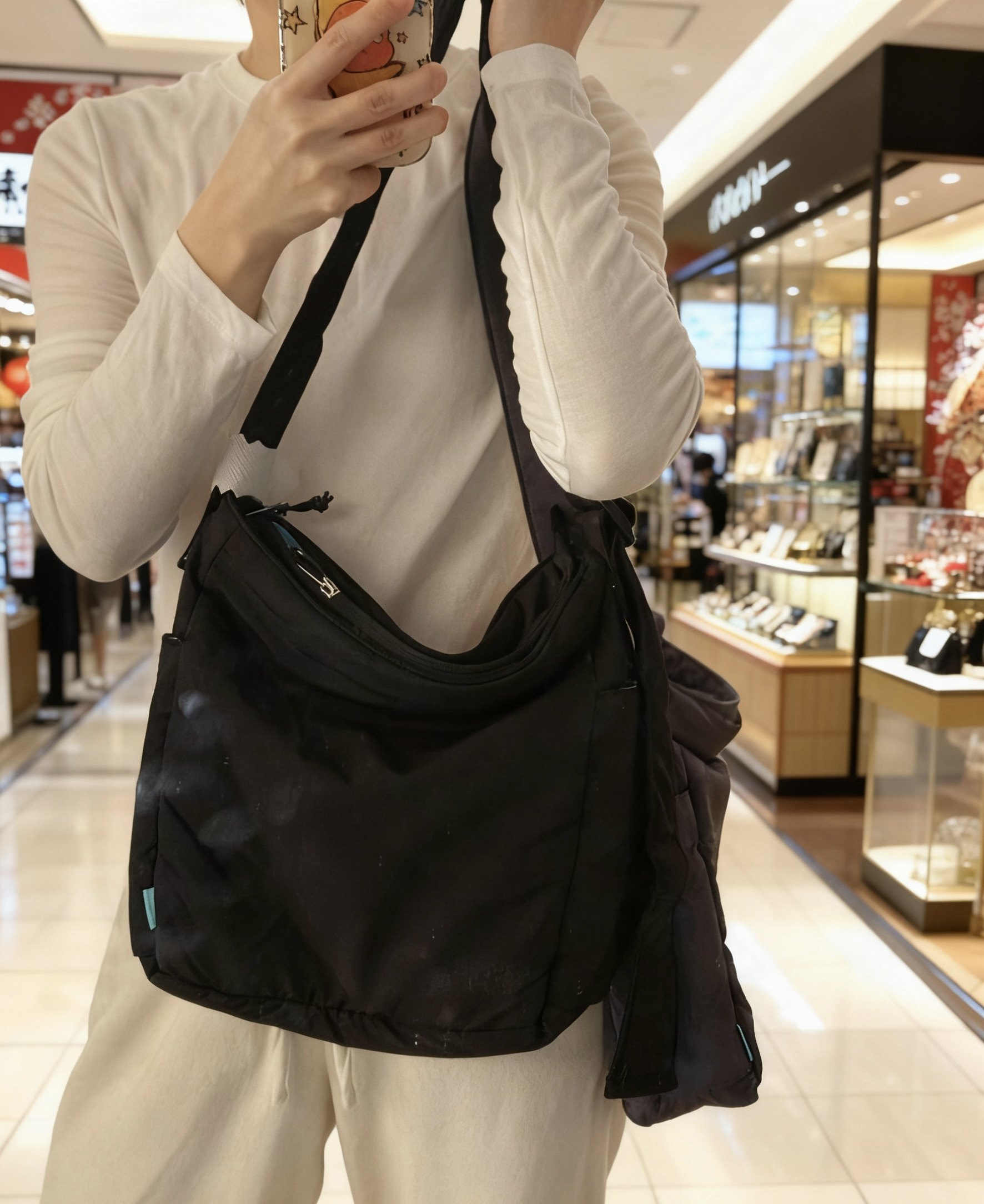 秋冬松弛感·出日本NAU夹棉斜挎单肩包多功能包 羽绒棉触感