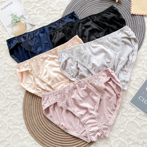 蕾丝拼接纯色简约牛奶丝女士内裤