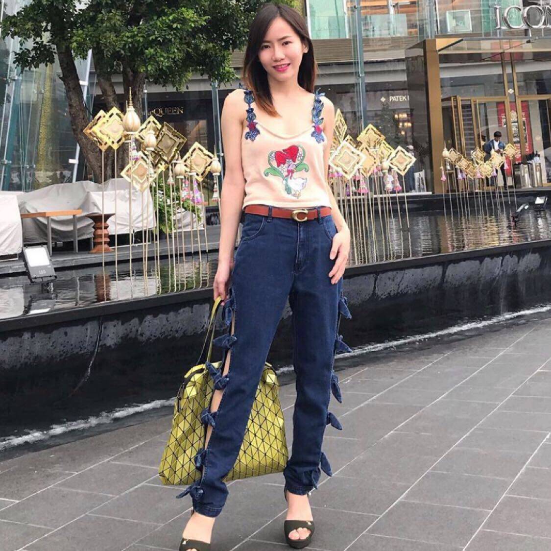 sister在泰国 Lyn around 正品国内现货 蝴蝶结镂空牛仔裤