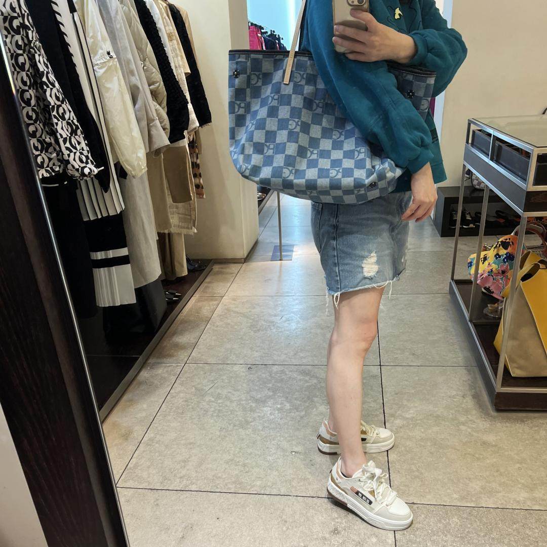 大号百搭格纹手提单肩包