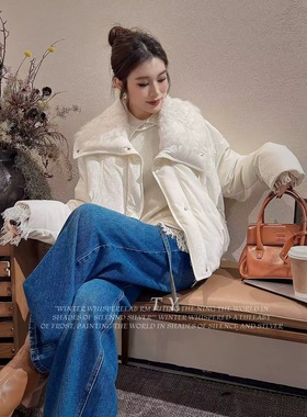 欧洲站2025秋冬新款时尚翻领大毛领短款丝绒鹅绒羽绒服外套51199