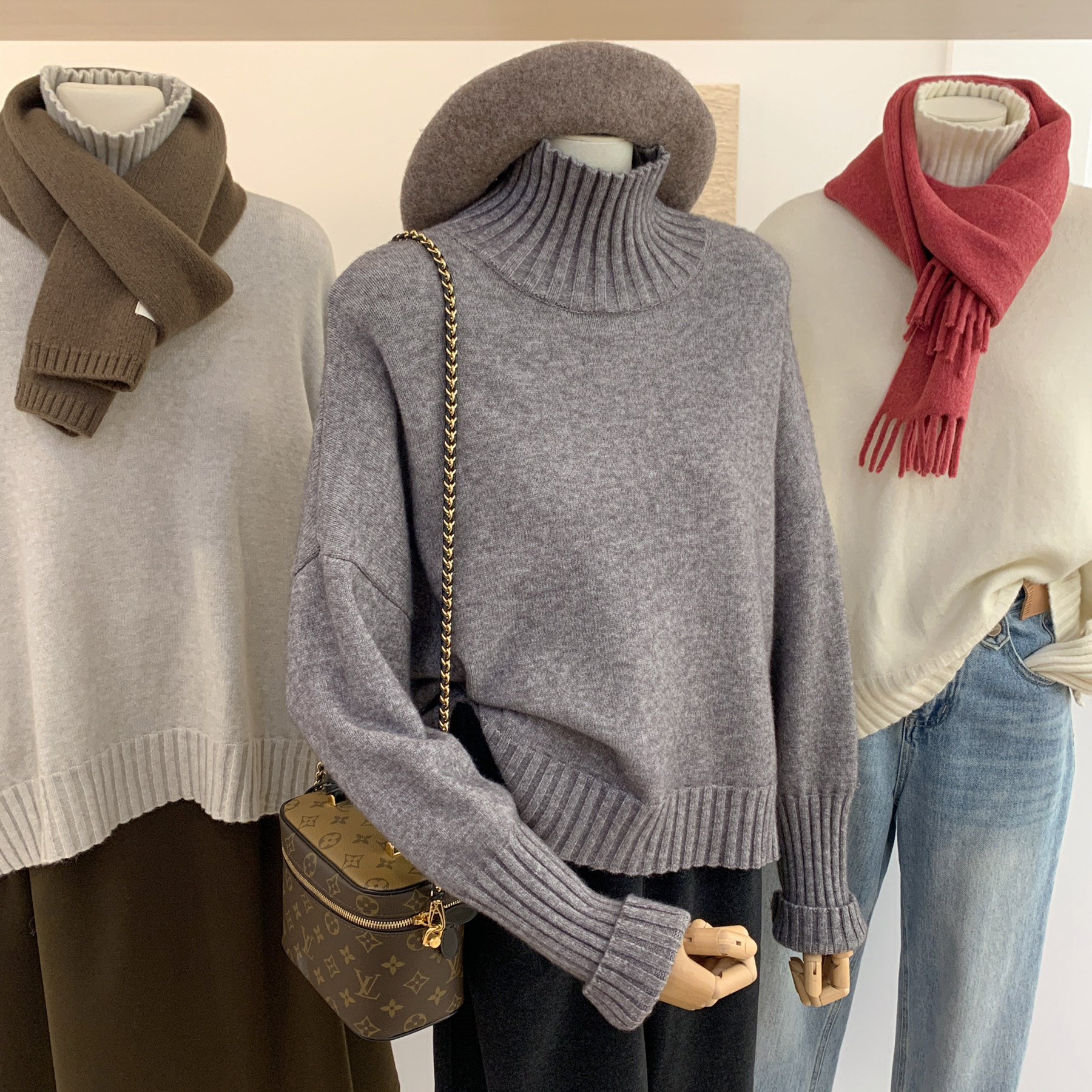 洛洛拉  软糯绒感精致高领毛衣女2025冬季新收袖纯色宽松针织衫,女装/女士精品,毛衣,淘宝优惠券,粉丝福利购,淘宝优惠卷