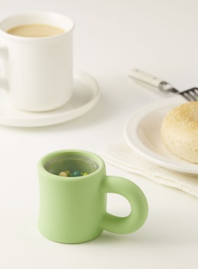 Fizzit马克杯硅胶摇铃儿童玩具杯子玩具0-3岁原创设计生日伴手礼