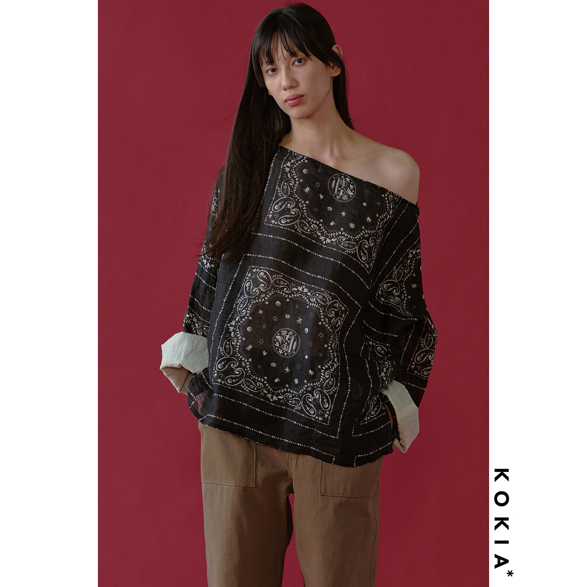 KOKIA现货 Paisley定位印花 船领斜肩两穿袖口可翻折宽松上衣罩衫