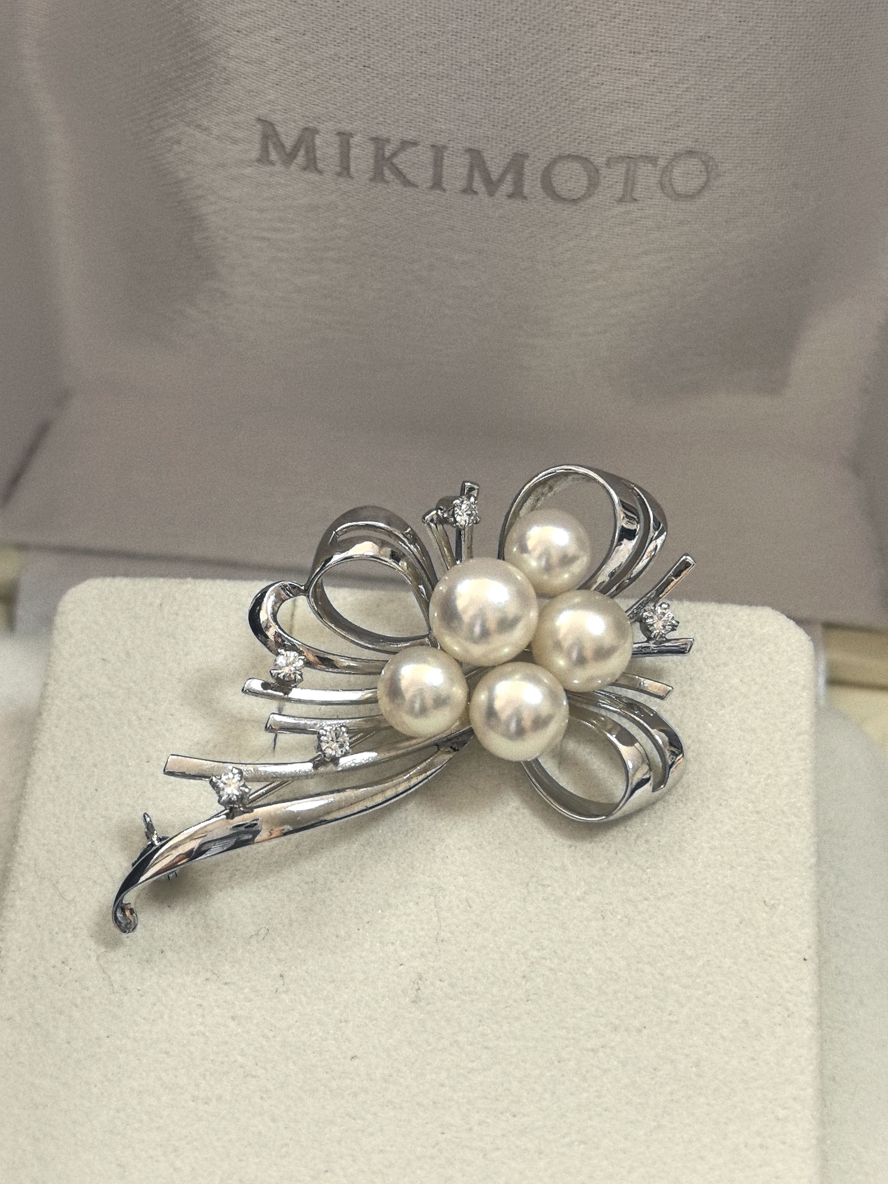mikimoto专柜正品 天女光Akoya海水珍珠14K白金钻石胸针最大珠9mm