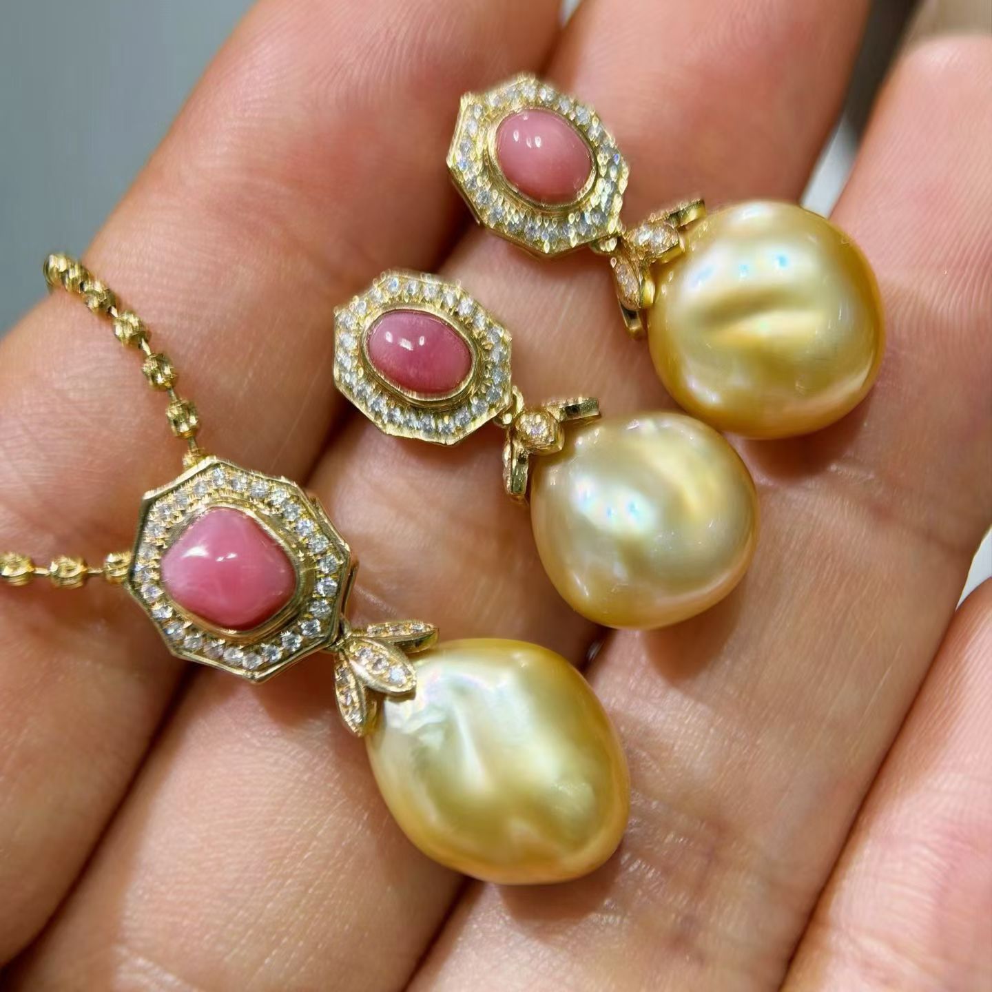 亏本卖 海螺珠配天然Keshi南洋金珠还是珍珠耳钉18k黄金镶嵌钻石