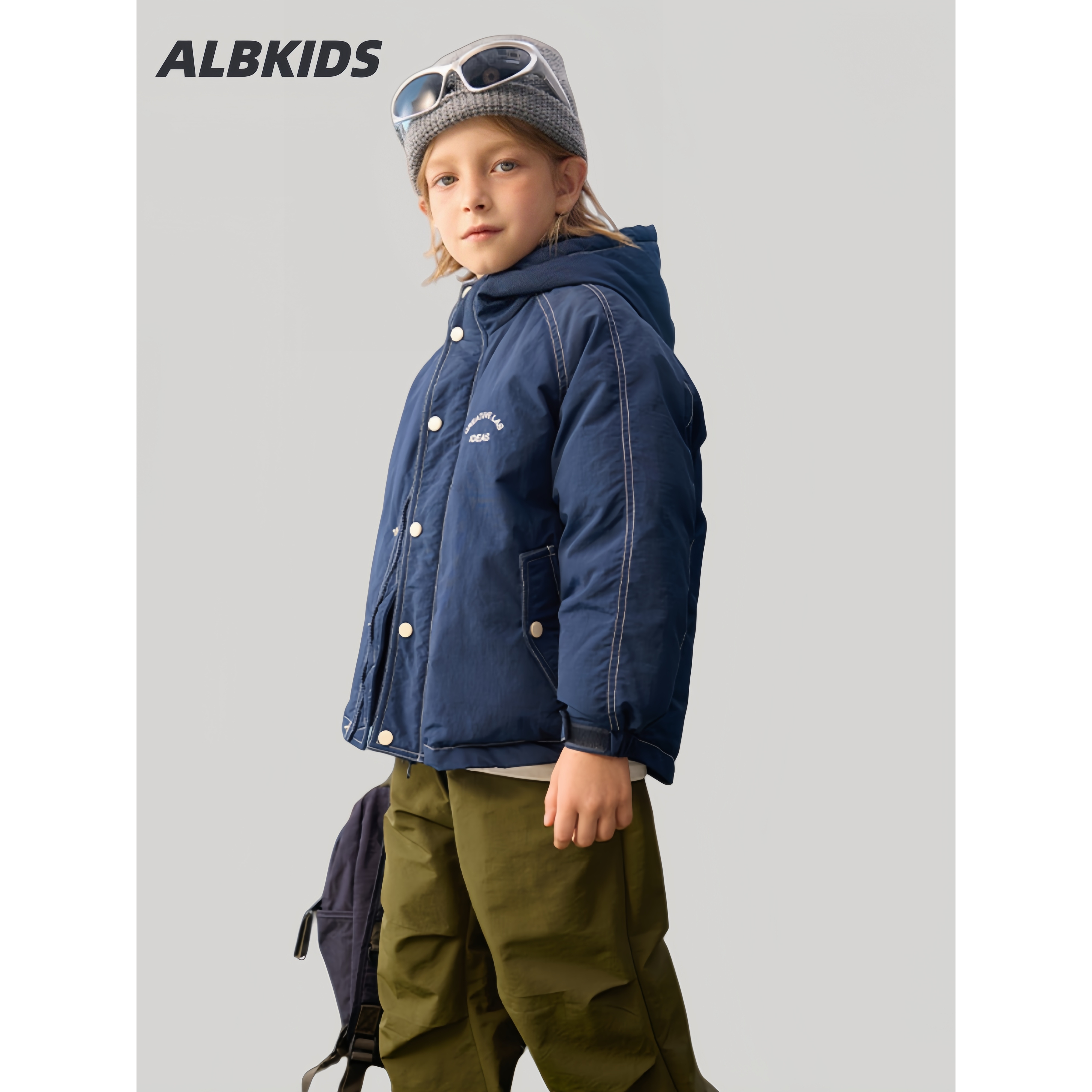 男童山系户外加厚抗寒冲锋衣羽绒