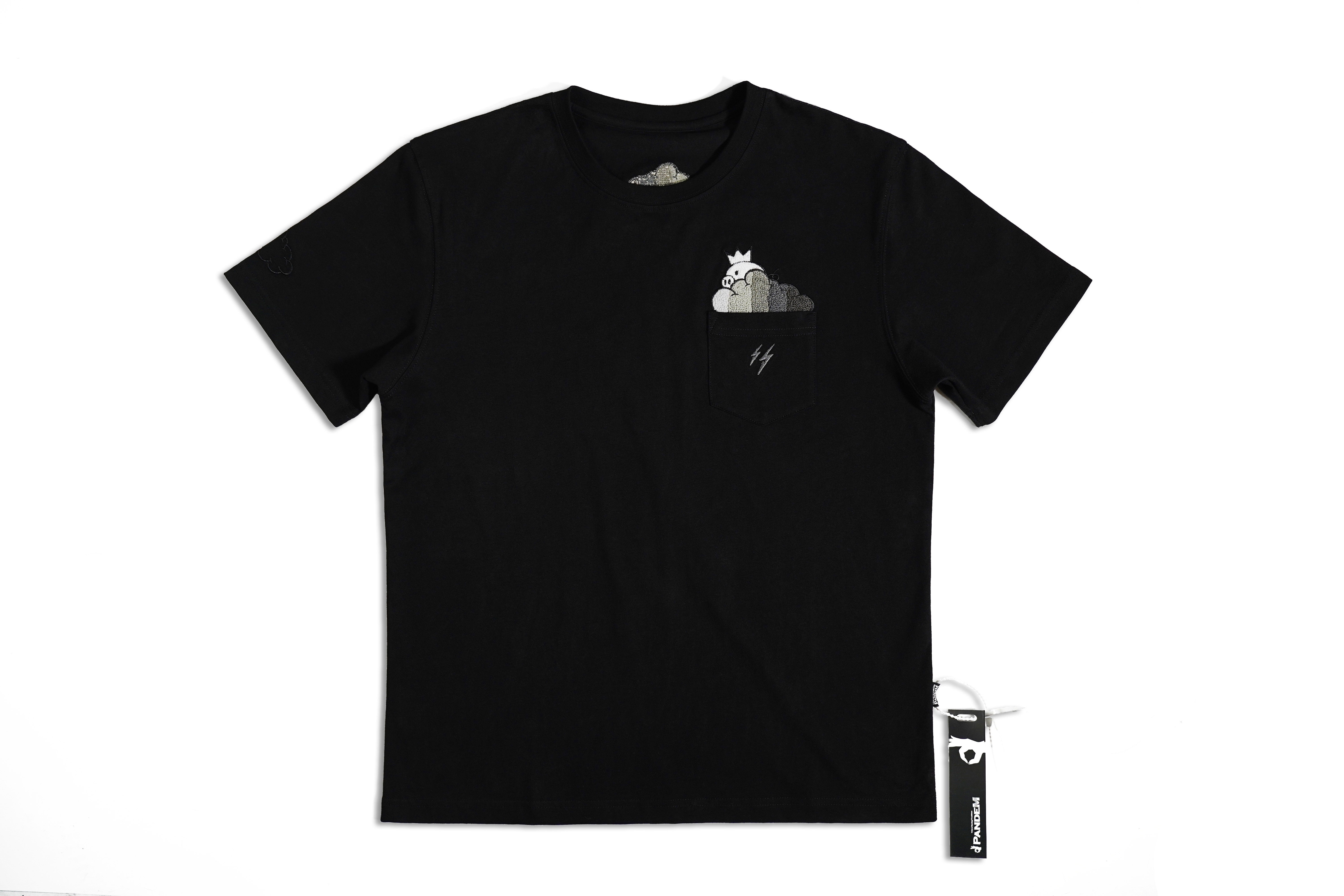 Pandem Rocketbunny 烏雲小豬短袖T恤衫 毛線刺繡工藝在類目 男裝, T恤中 - 來自Buy2taobao.com提供專業的淘寶代購服務