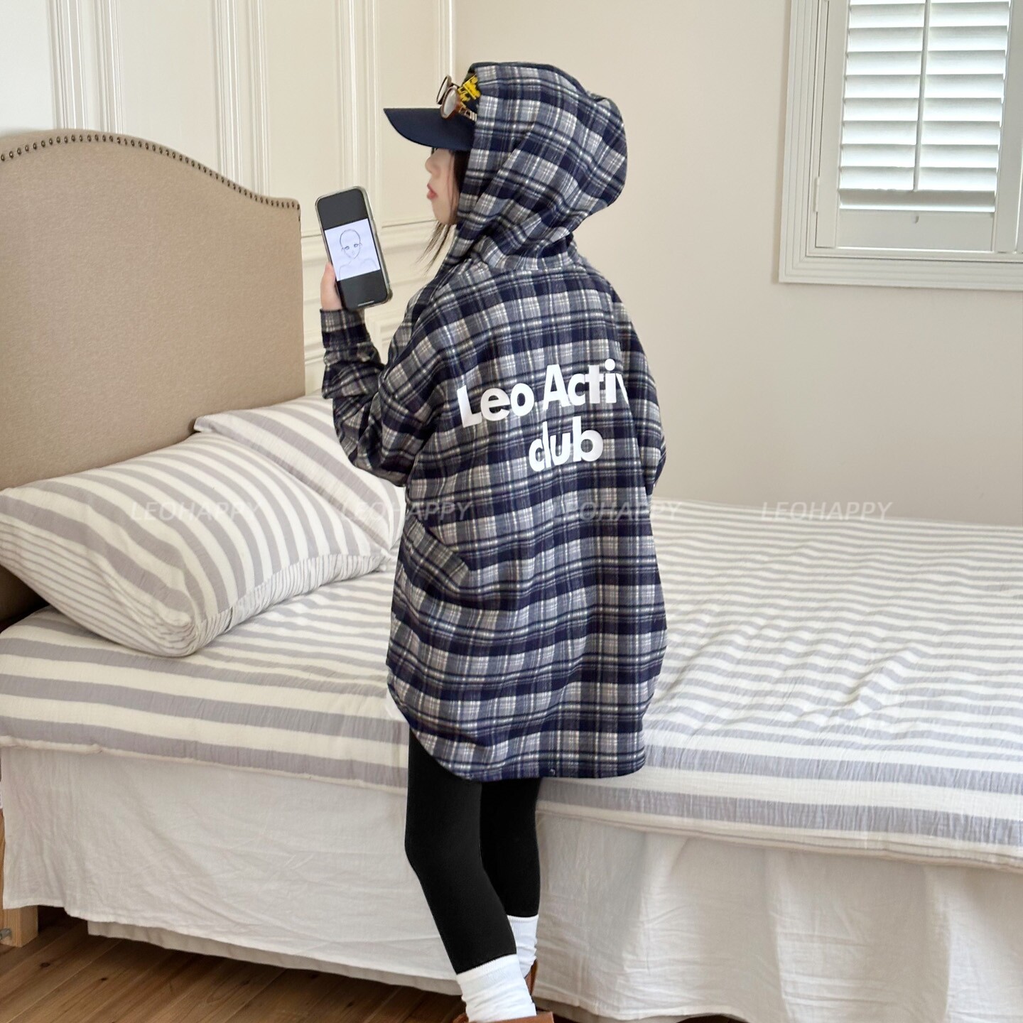 LEOHAPPY女童衬衫长袖儿童外套2026新款格子衬衫磨毛大童休闲上衣图片