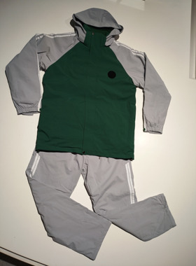 庆元三中校服（冬季）