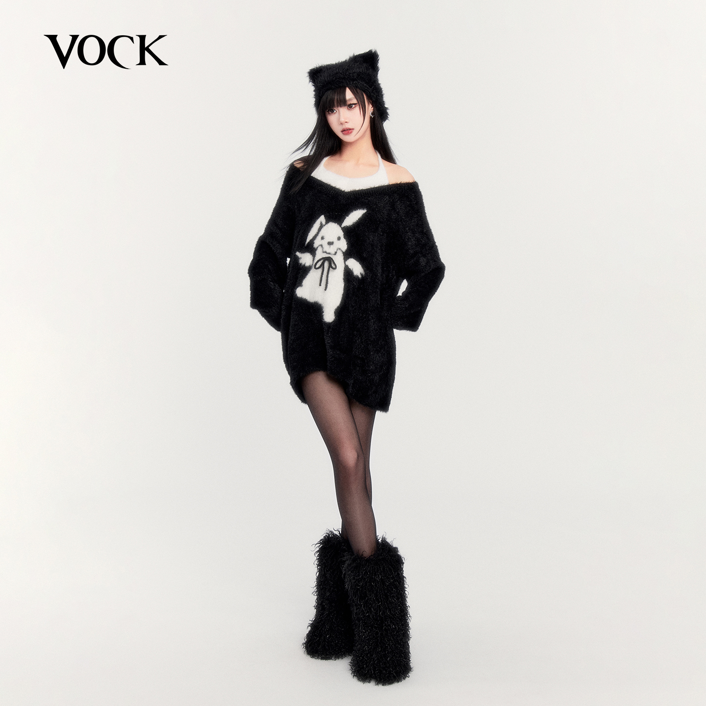 VOCK 月夜雪兔 暗黑甜酷少女圣诞毛绒提花露肩假两件挂脖宽松毛衣