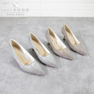 高跟鞋女2026年新款春秋季百搭法式少女尖头浅口细跟气质水钻单鞋