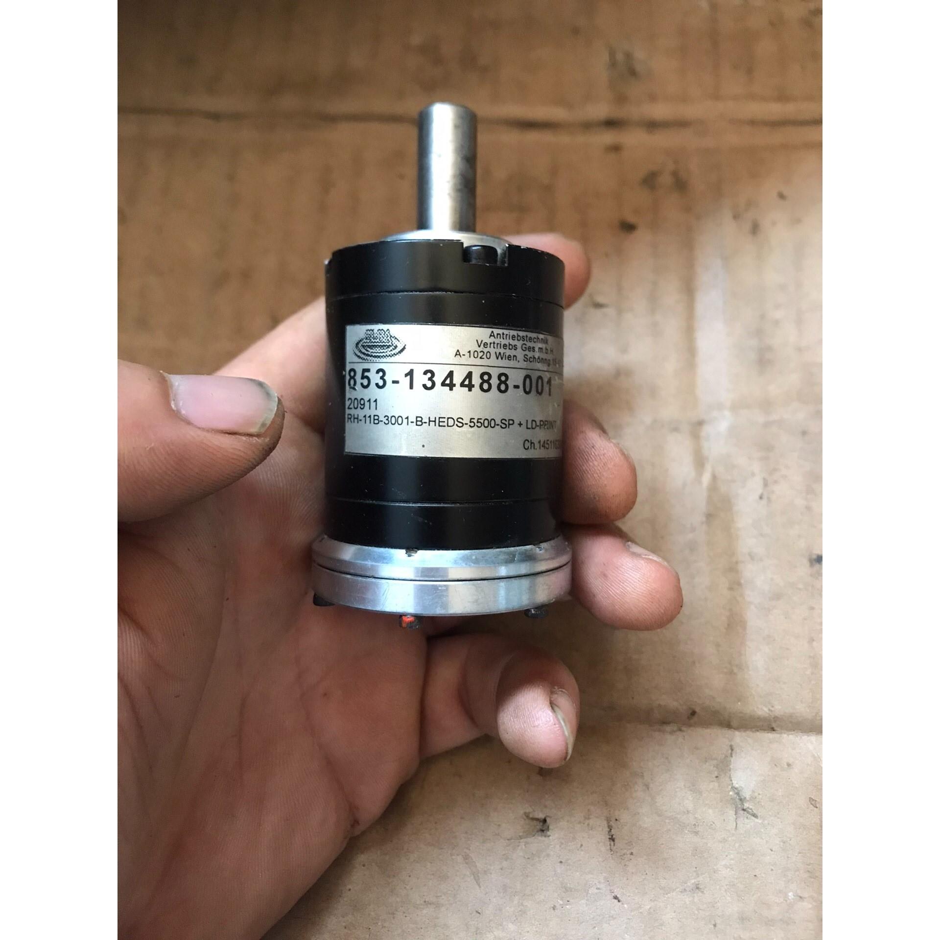 abb断路器t5320a成色漂亮要的私聊