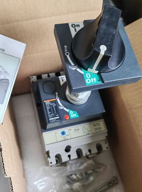 梅兰日兰带手操机构断路器NS100NNS160HNS250N/H3P16-250A