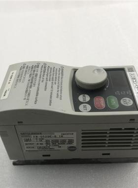 三菱变频器FR-S520E-01K 01KW成色漂亮 实拍