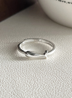 925纯银极简小鱼造型戒指女