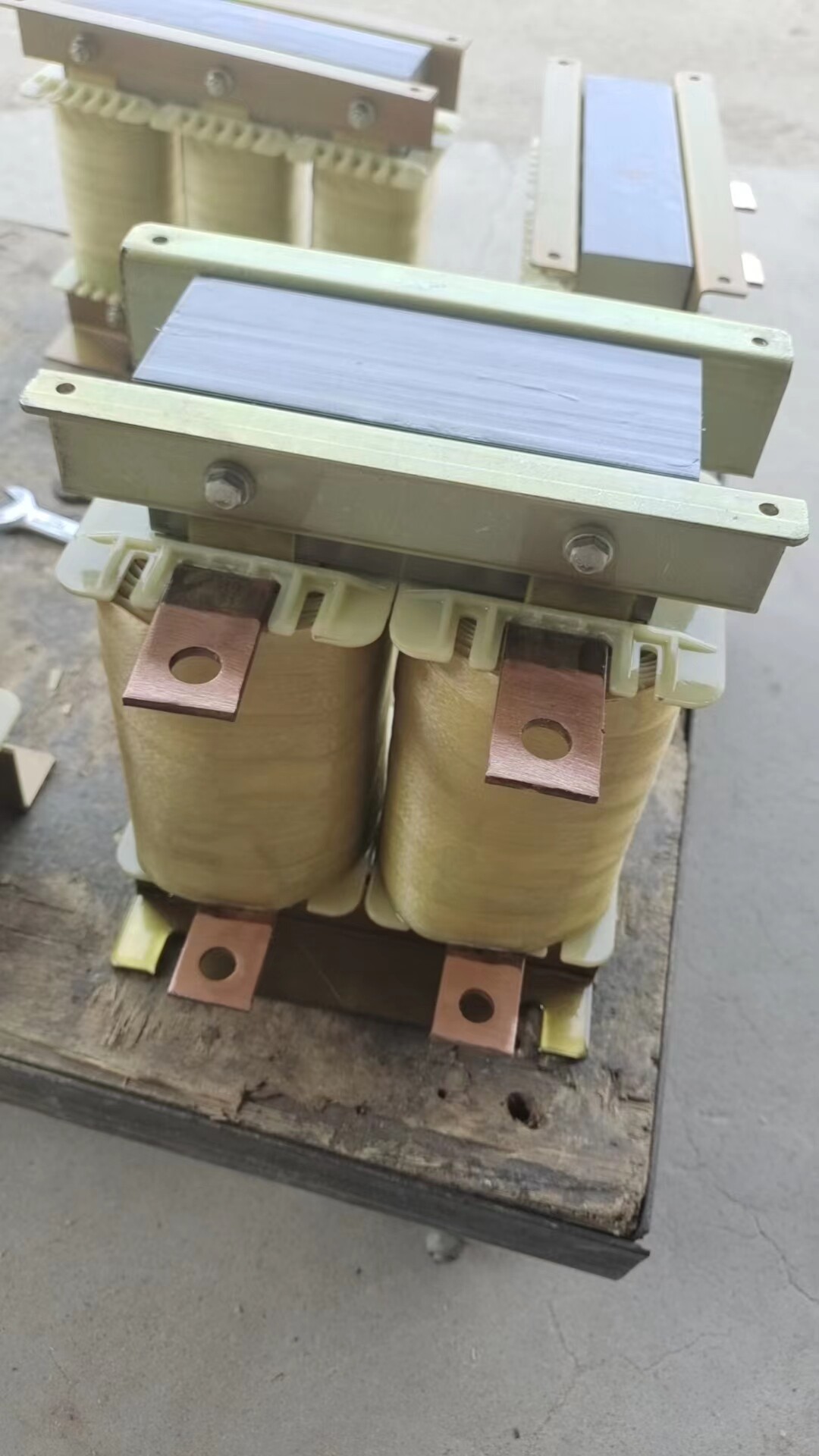 全新变频器  平波直流 电抗器55kW  115A