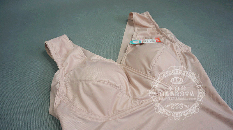 Corset amincissant luxueux - Ref 689831 Image 5