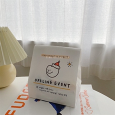 Бумажные крафт пакеты 聖誕節送礼收纳袋创意圣诞节日礼物包装可爱牛皮纸袋卡通礼品袋子