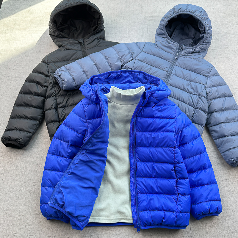 三层结构90绒轻薄羽绒服