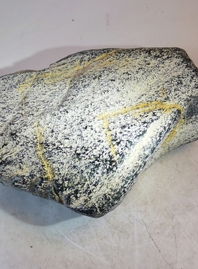 H774天然和田玉原石摆件手把件吊坠牌子珠子料10.64斤