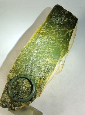 H845天然和田玉原石 黄绿13.33斤手镯牌子珠子吊坠料