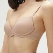 QF7154CK内衣女士无钢圈软支无痕大胸显小聚拢厚垫薄款 文胸QF7153