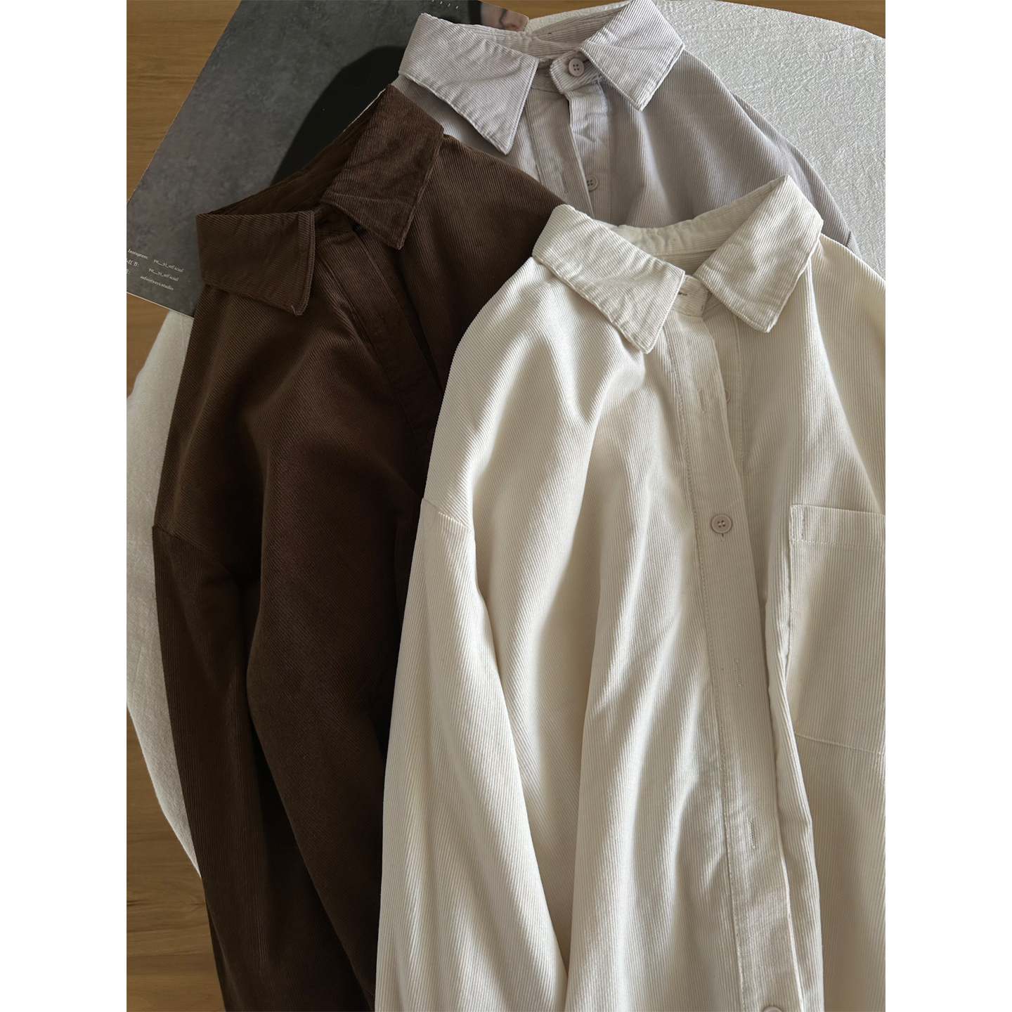 复古纯棉灯芯绒长袖口袋衬衫