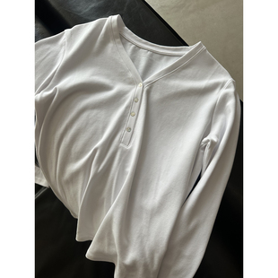 单穿上衣 宽松百搭纯色打底衫 韩系V领白色长袖 内搭T恤女2026春季