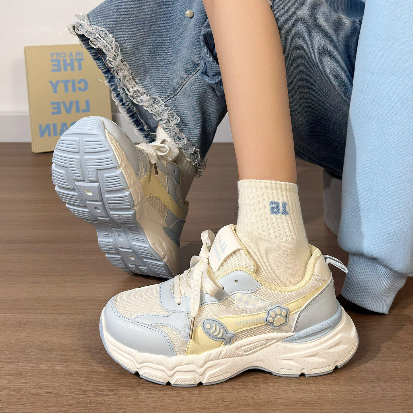 [明星同款]回力可爱小鱼跑步鞋女鞋2026年超火的鞋子网面透气软底