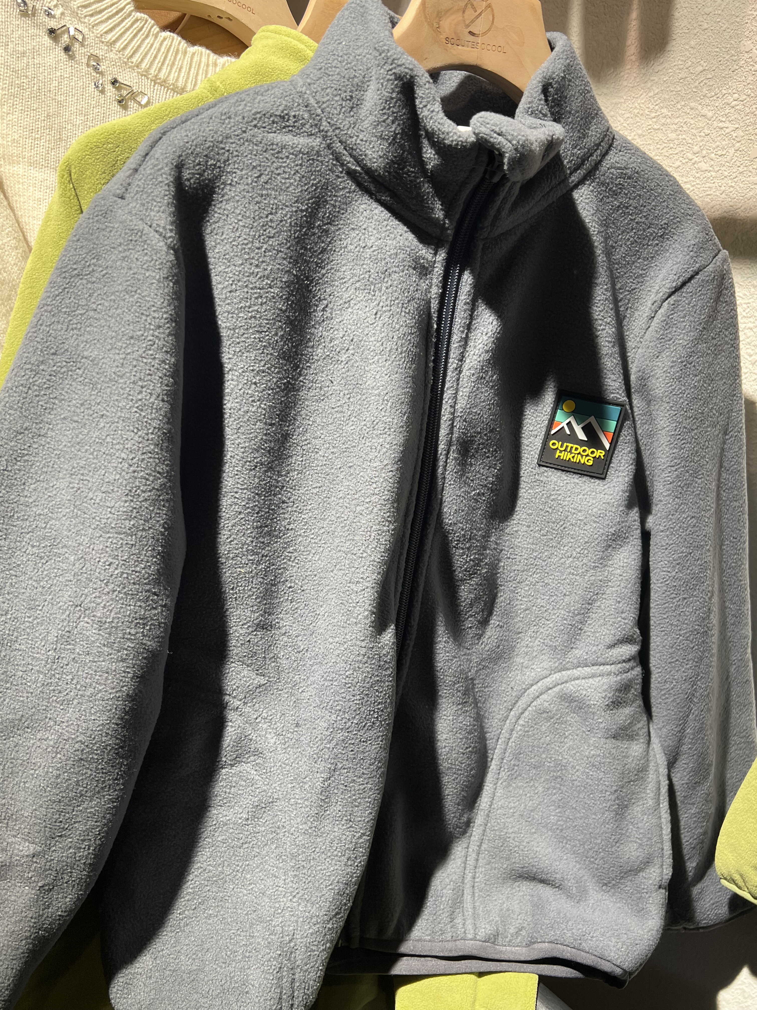 秋冬新款日系潮牌男女童摇粒绒外套儿童抓绒上衣灰色卫衣春秋装