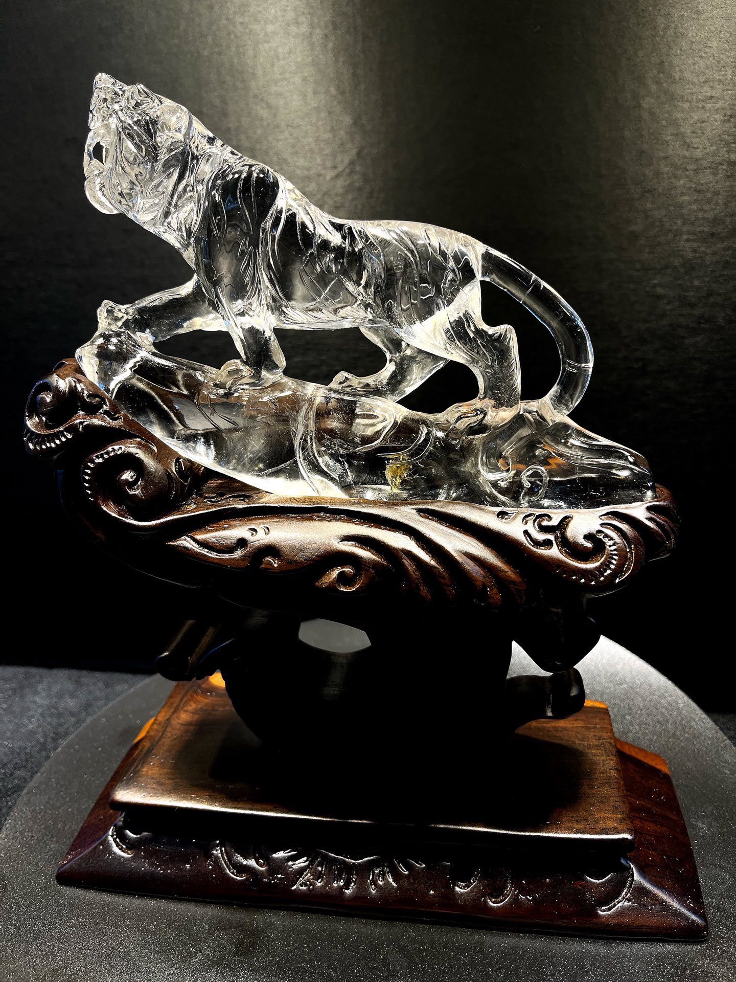 天然白水晶12十二生肖鼠牛虎兔龙蛇马羊猴鸡狗猪三合三会属相摆件