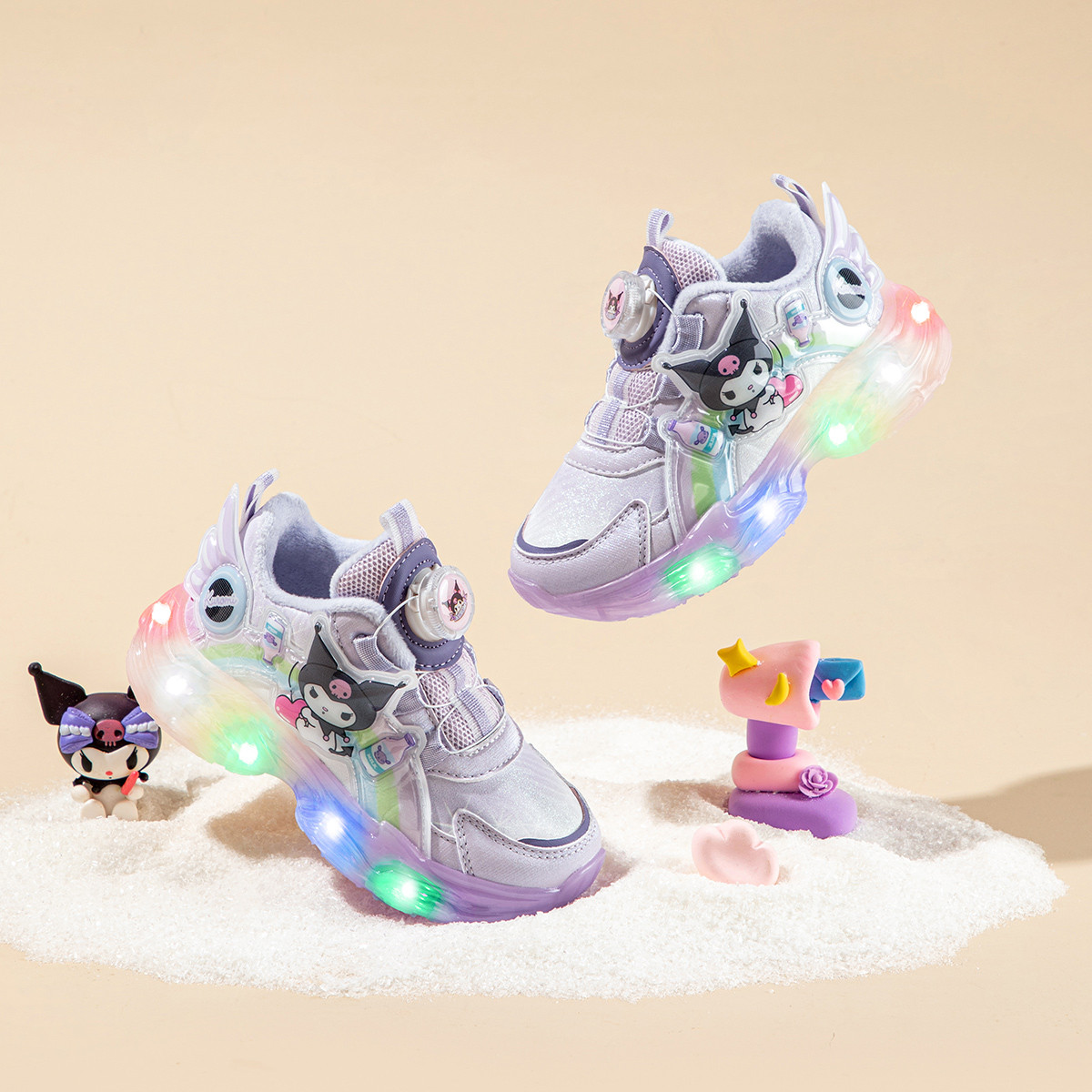 凯蒂猫童鞋女童休闲闪灯运动鞋2025冬季新款库洛米加绒保暖亮灯鞋